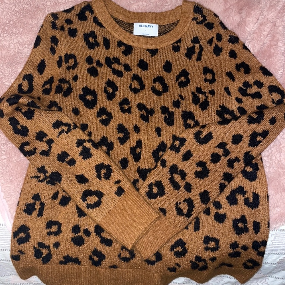 Womens - Sweater